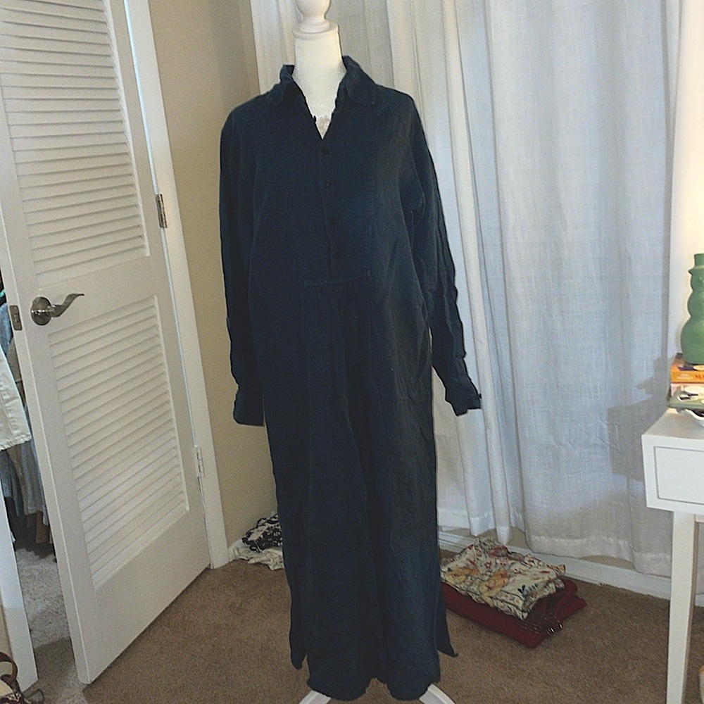 Blue 100% linen Eskandar dress with buttons